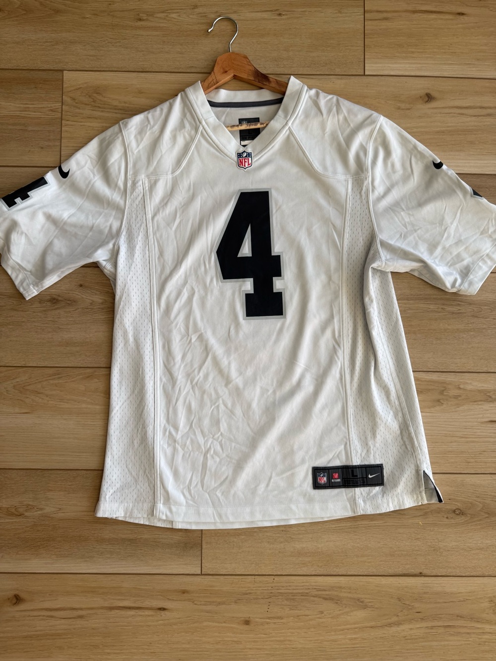 NFL Las Vegas Raiders white  on field Carr jersey #4